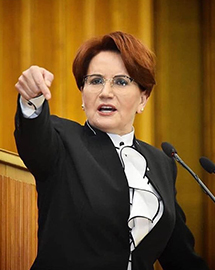 مرال آکشنر (Meral Akşener)